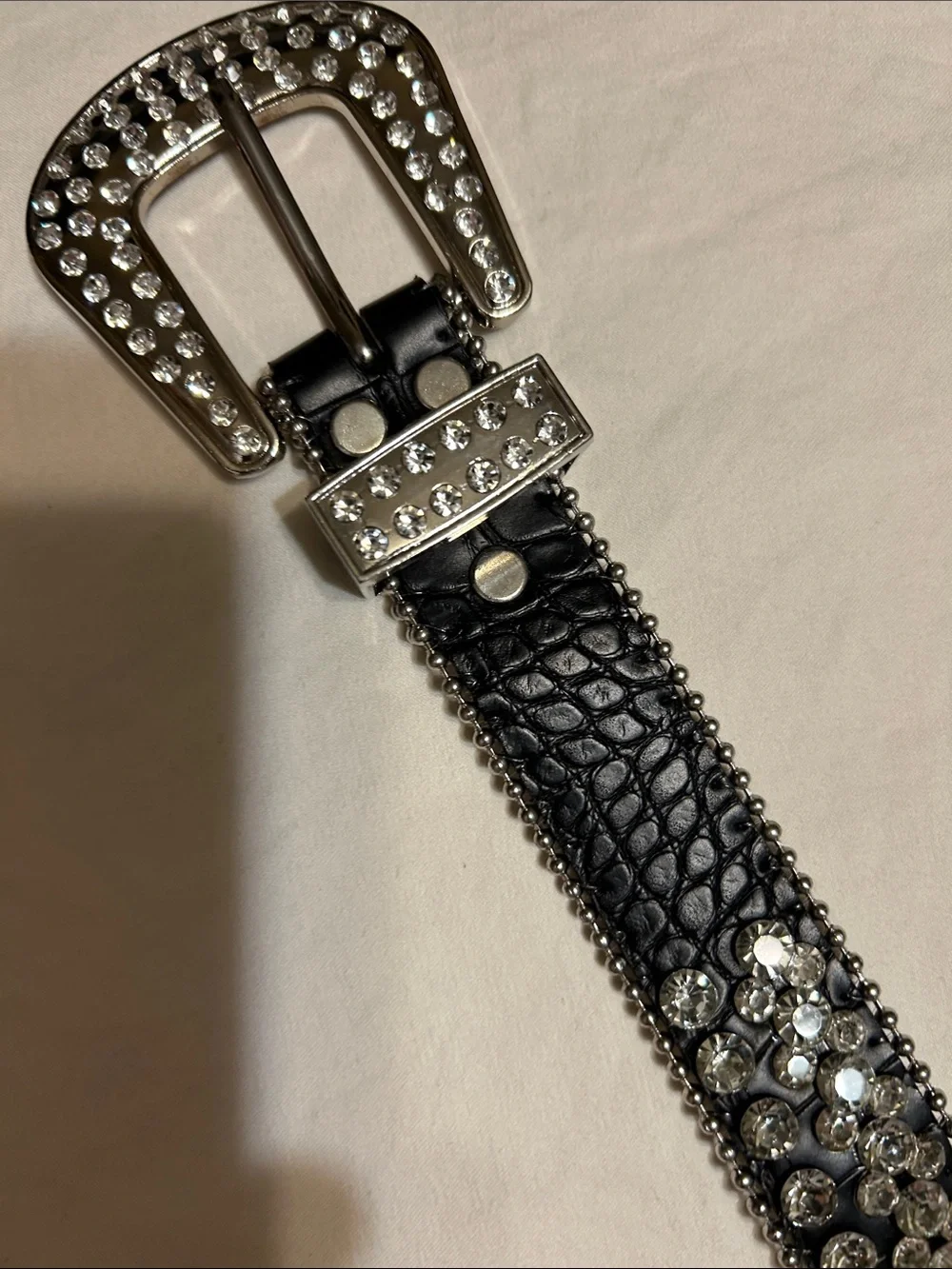 Women's Black Crystal-Studded Leather Belt - Sparkling Accent